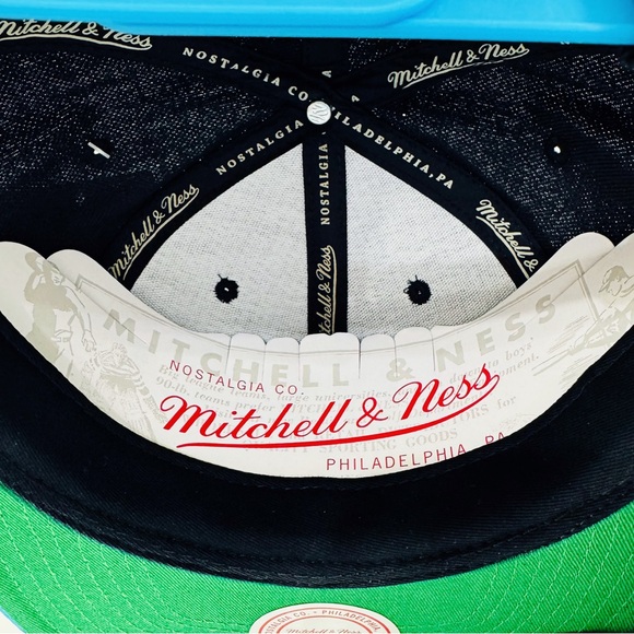 Utah Jazz Mitchell Ness Snapshot NBA Hardwood Classics SnapBack Cap Hat - Picture 8 of 8